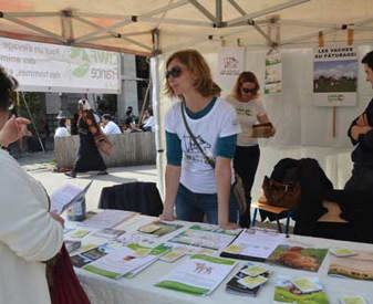 Stand-Ferme-Paris