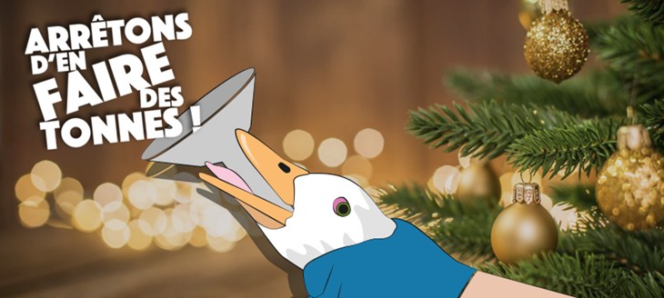 Illustration d'un canard gavé avec en fond un sapin de Noel et Arrêtons d'en faire des tonnes